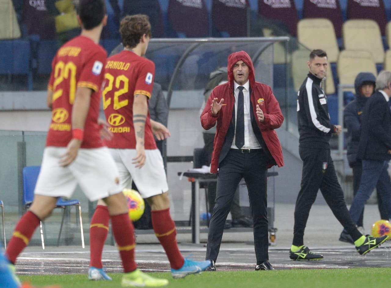 Para Roma anotaron Zaniolo (19’) y, de tiro penal, Veretout (55’). Milik (72’) descontó para los visitantes. Napoli recibirá el 5 de noviembre a Salzburg en partido de Champions League.