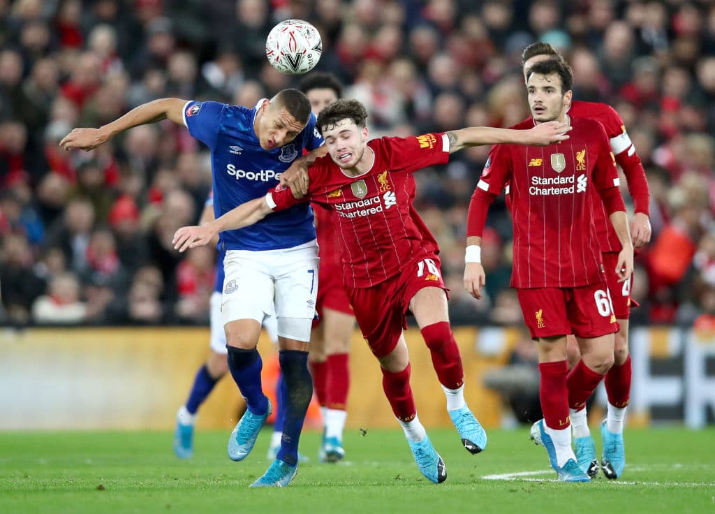 Con juveniles, los Reds se quedan con el 'Derbi de Merseyside' y siguen con vida en la FA Cup.