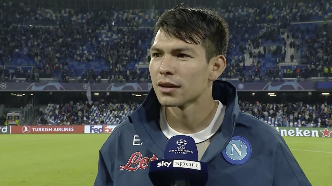 Feliz 'Chucky' Lozano por su gol y hacer historia con el Napoli