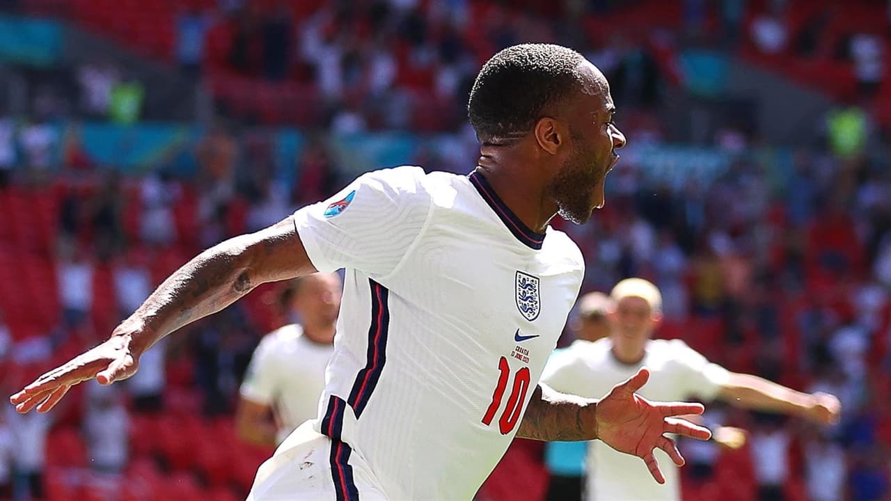 Inglaterra derrota por la mínima a Croacia durante su primer encuentro en la Euro 2020. Raheem Sterling (57') fue el autor del único tanto del encuentro. Es la primera victoria de los 'Tres Leones' en el grupo D.