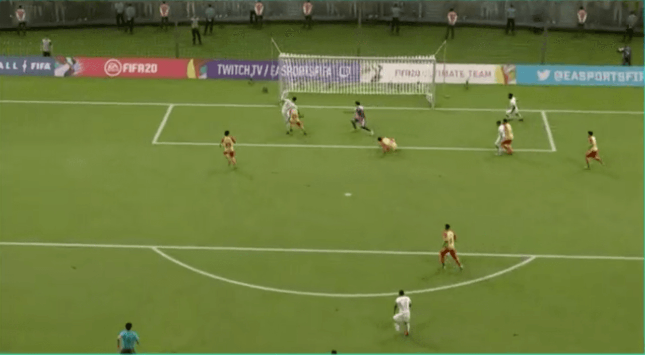 En el debut entre Monarcas Morelia y los Diablos Rojos de Toluca, el conjunto escarlata e impuso de forma contundente con doblete de Leo Fernández (22' y 60'), Canelo (28') y Gigliotti (80').