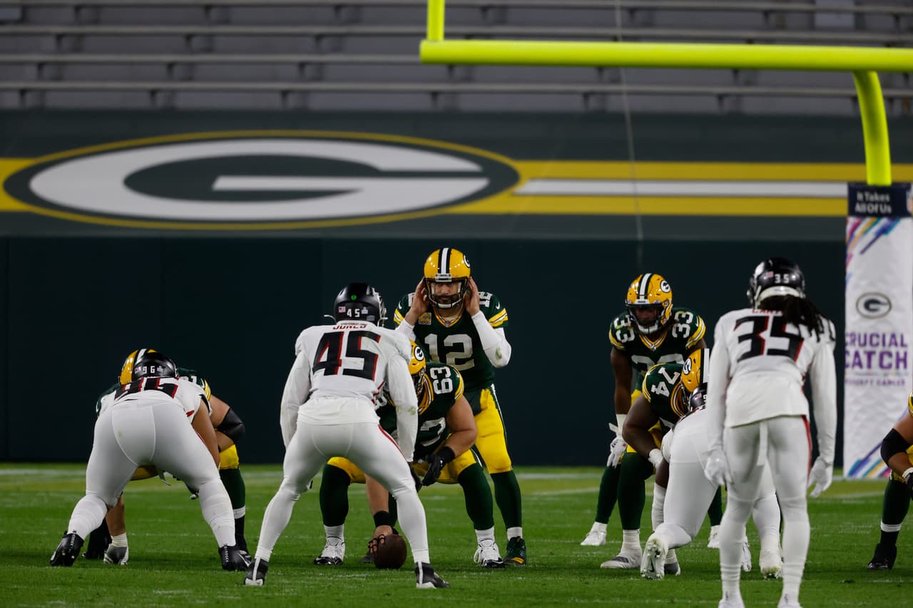 Aaron Rodgers conecta de maravilla con Robert Tonyan y vencen 16 -30 a los Atlanta Falcons.
