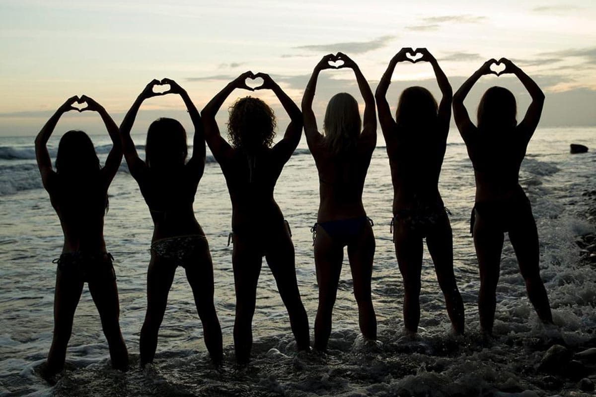 En el paraíso de la isla de Santa Lucía las cheerleaders de los Chiefs hicieron su calendario 2015. ¡Mira las bellezas de KC!