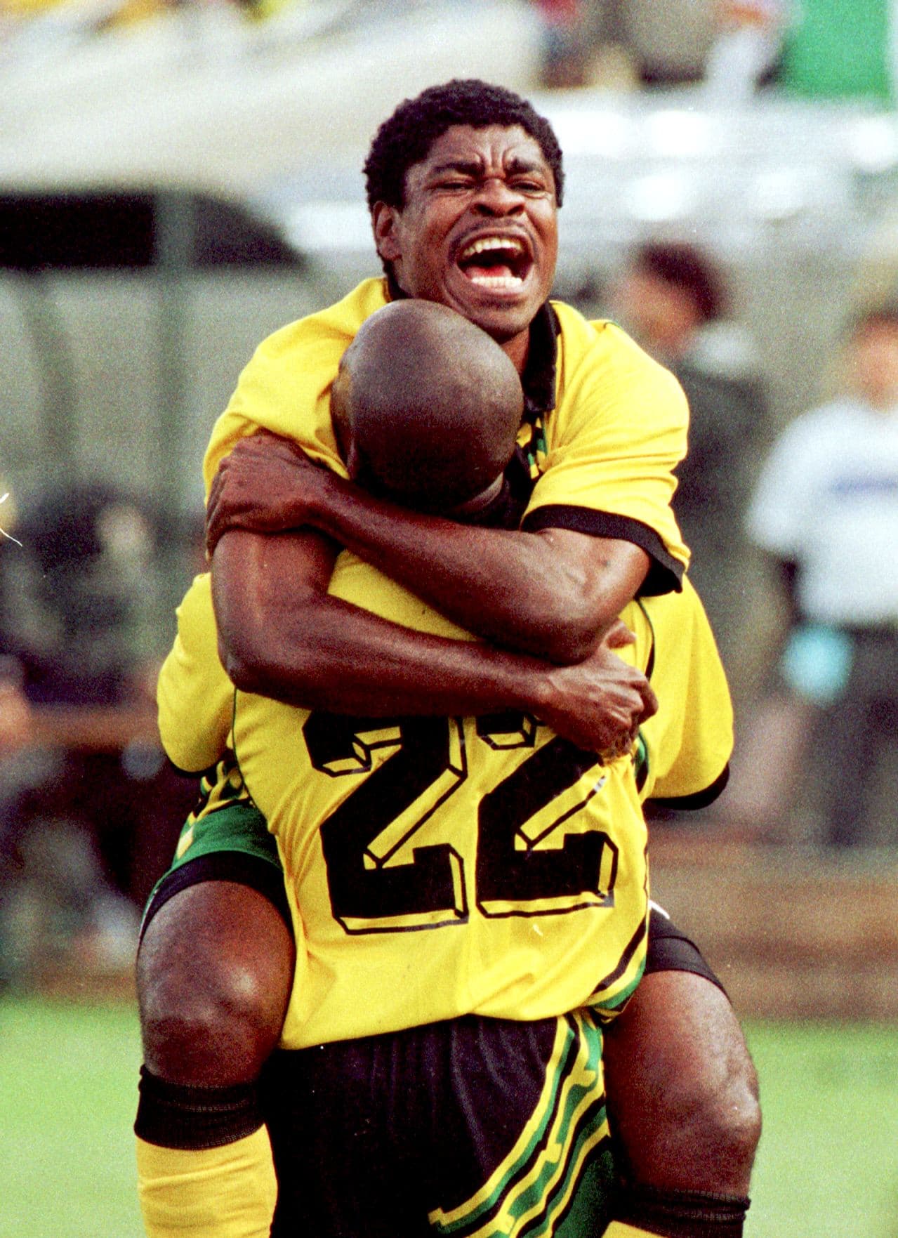 En semifinales llevaron a México hasta el tiempo extra y solo un gol agónico de Luis Hernández los eliminó, acabaron en cuarto lugar siendo una grata revelación de aquel certamen. (Foto: Getty Images).