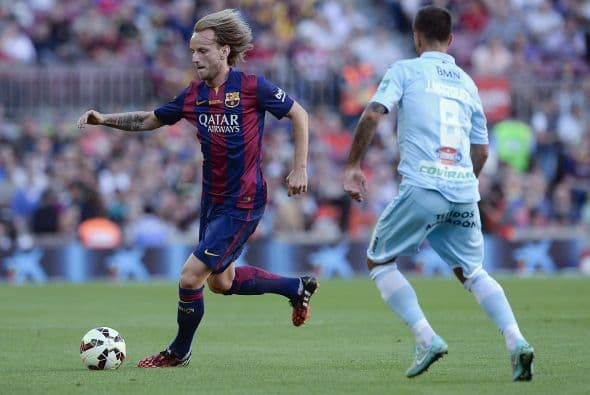 La media cancha encontró el reemplazo de Cesc Fábregas en la figura de Iván Rakitic quien antes jugaba en el Sevilla de España. El croata se ha sabido combinar con la magia de Xavi Hernández y Andrés Iniesta.