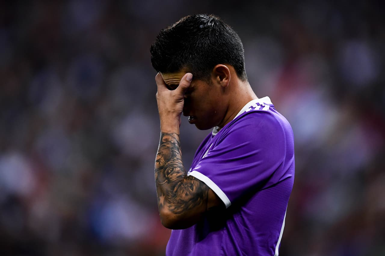 El último caso conocido ahora es el de James Rodríguez, pues el colombiano recibió amenazas por su decisión de regresar a Real Madrid tras no poder estara a punto para jugar con su selección. Las amenazas le advrtían que se "despida de todo lo que ama".