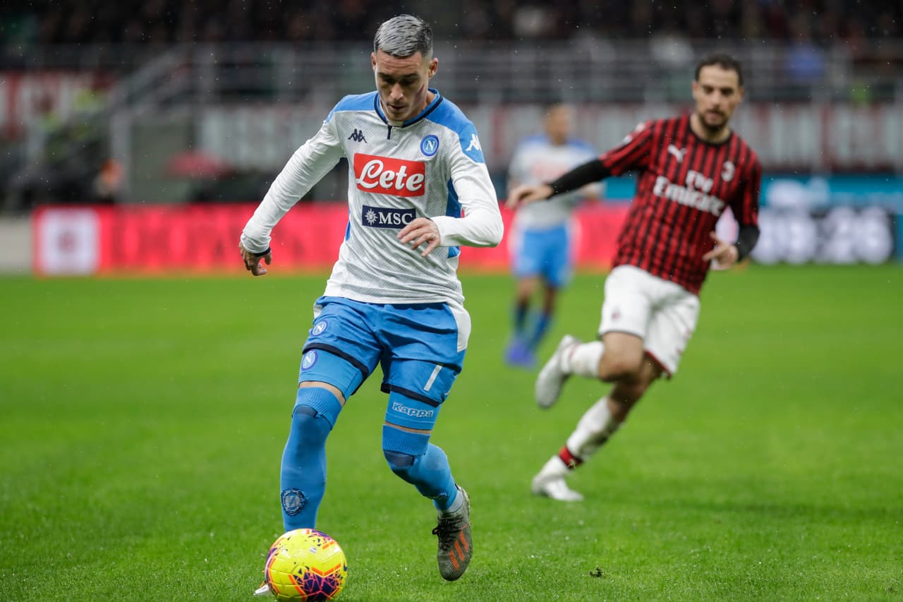 Con goles de Hirving Lozano al 24 y Giacomo Bonaventura al 29, el Milan y Napoli dividen puntos.