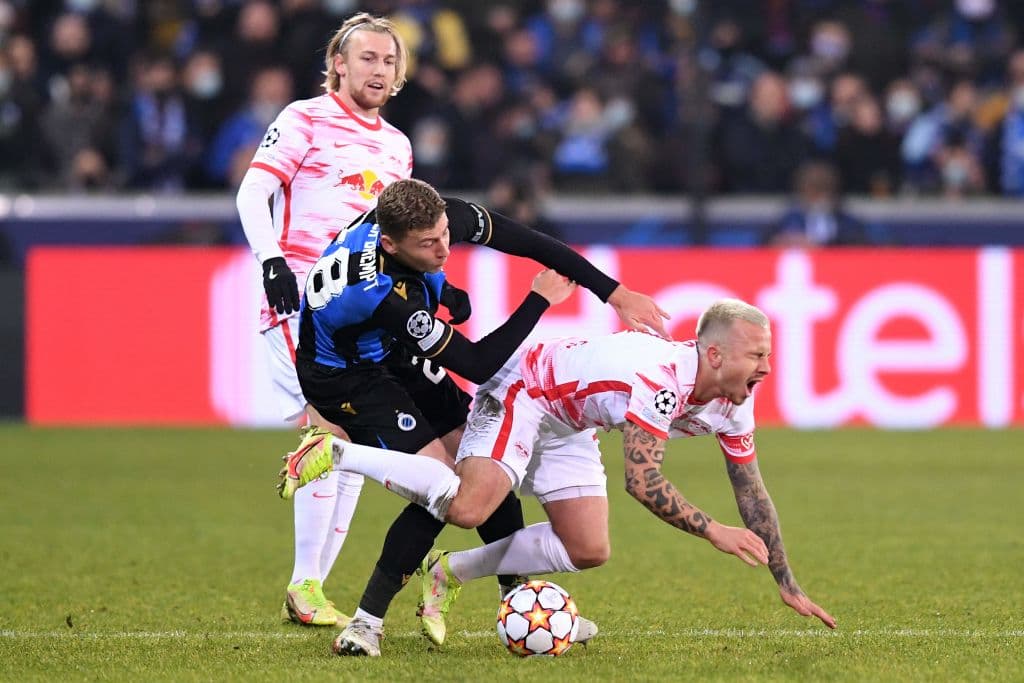 Milan le pega al Atlético de Madrid 1-0 gracias a la anotacion de Junior Messias al minuto 87, Borussia Dortumd cae con el Sporting CP 3-1 y se depiden la UEFA Champions League y el RB Leipzig pasa por encima del Club Brugge con un marcador de 0-5.