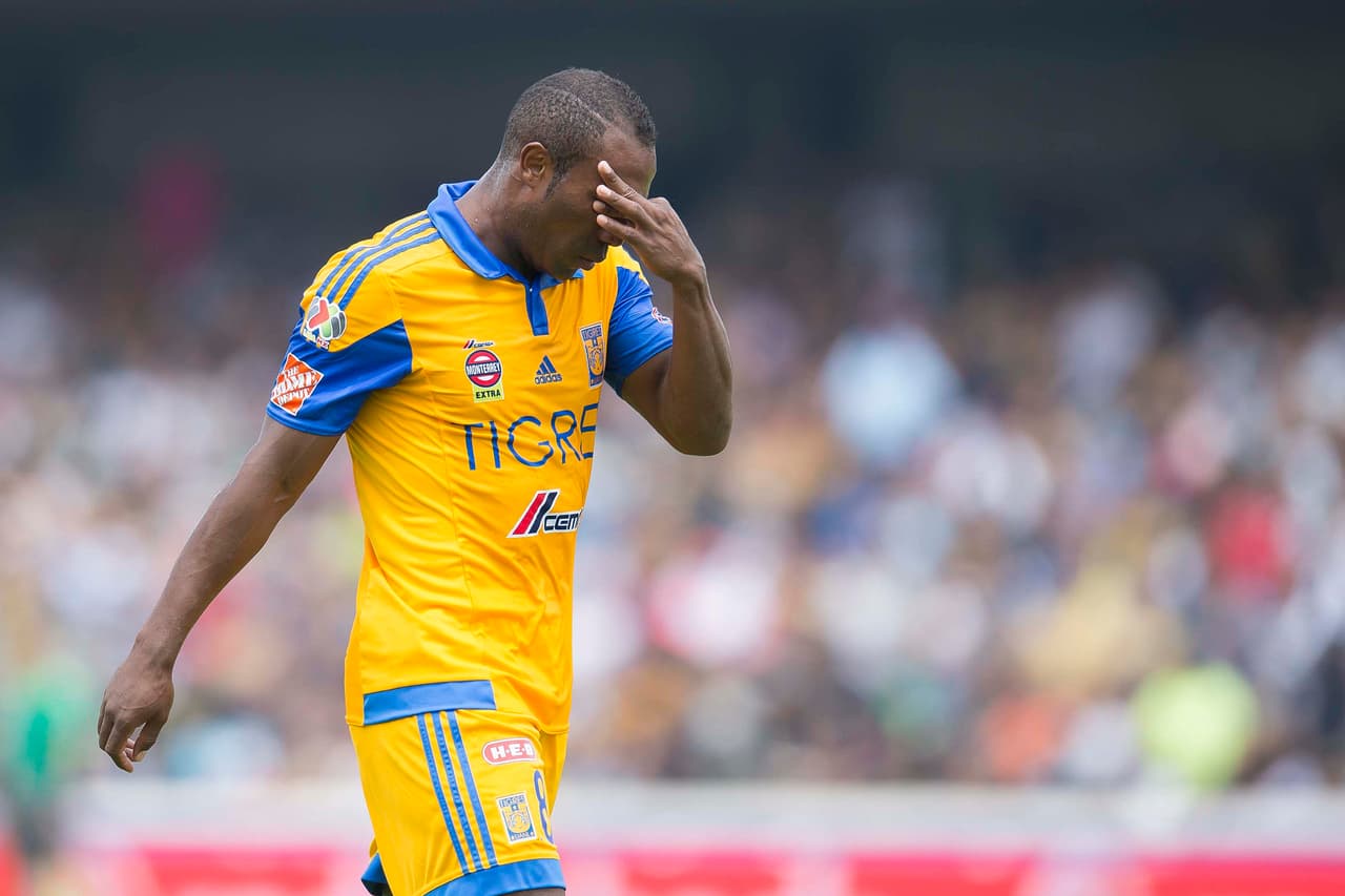 Joffre Guerrón fue relegado a la banca por Jürgen Damm