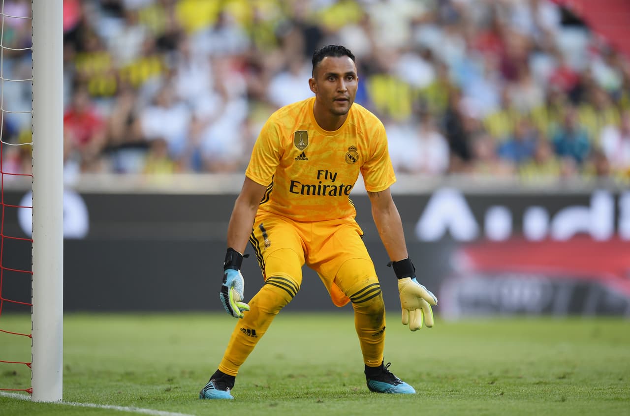 Keylor Navas estaría muy cerca del Paris Saint-Germain. El guardameta tico firmaría por 4 años.