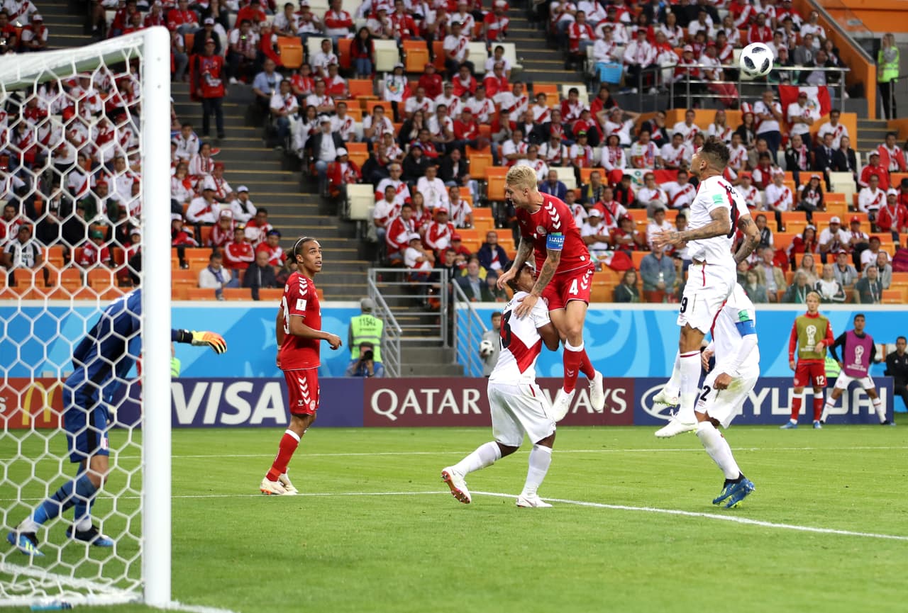 Guerrero se convirtió en un referente de área, pero sin mayor éxito para anotar en el juego aéreo.