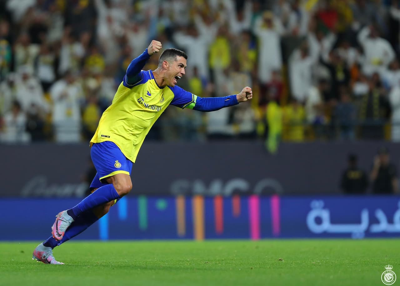 ¡De tiro libre! Cristiano Ronaldo anota golazo para remontada de Al-Nassr