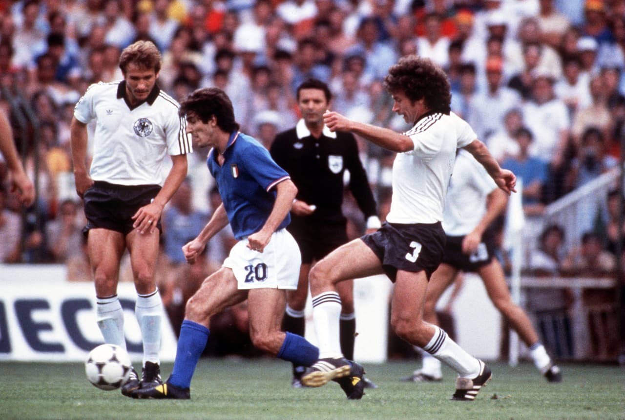 Paolo Rossi (Italia): 1981-1985.