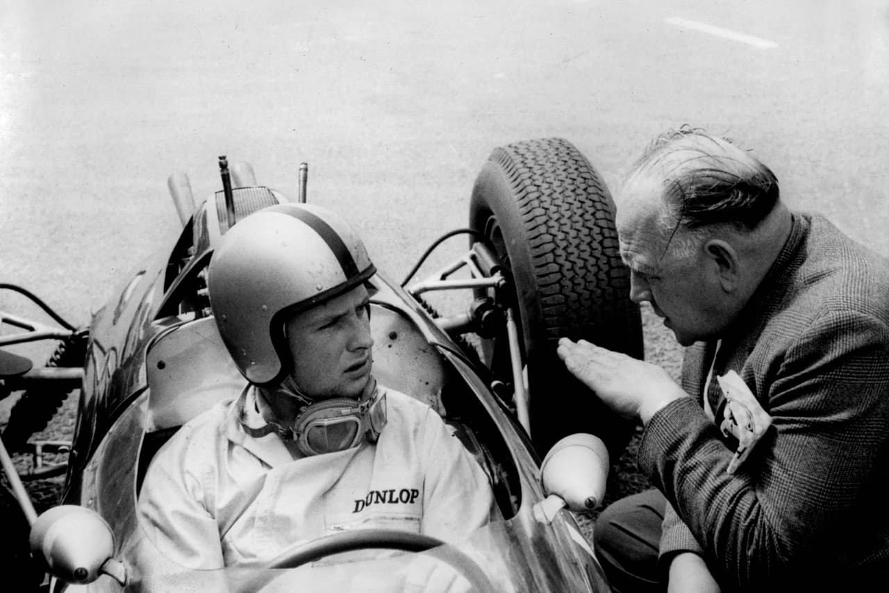 10. Chris Amon (Reg Parnell Racing) en 1963 con 19 años y 324 días.