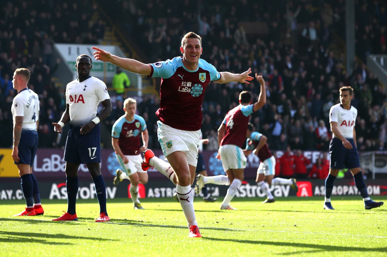 De cierta manera, el Burnley sorprendía a esa altura del partido ante un Tottenham que sufría la ausencia en su defensa del colombiano Dávinson Sánchez.
