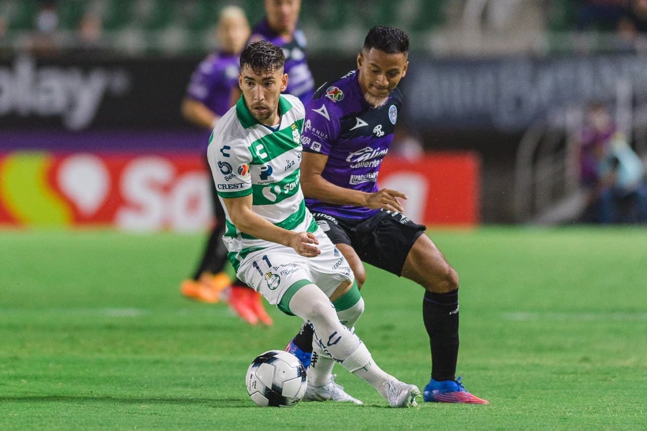 Mazatlán venció 1-0 a Santos en la Jornada 15 con gol de Gonzalo Sosa.