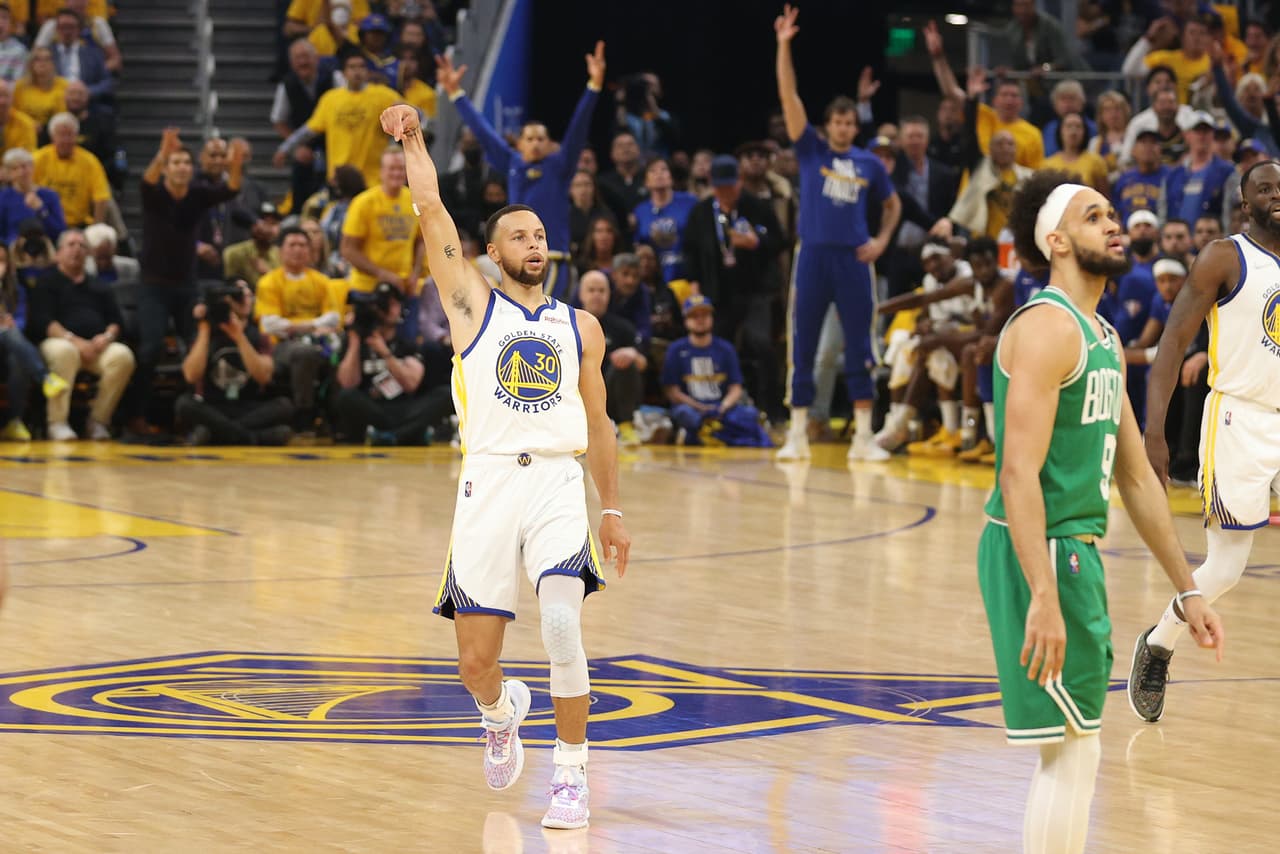 Los Boston Celtics vinieron de atrás en los últimos minutos para derrotar a los Goden State Warriors en el Juego 1 de las NBA Finals.