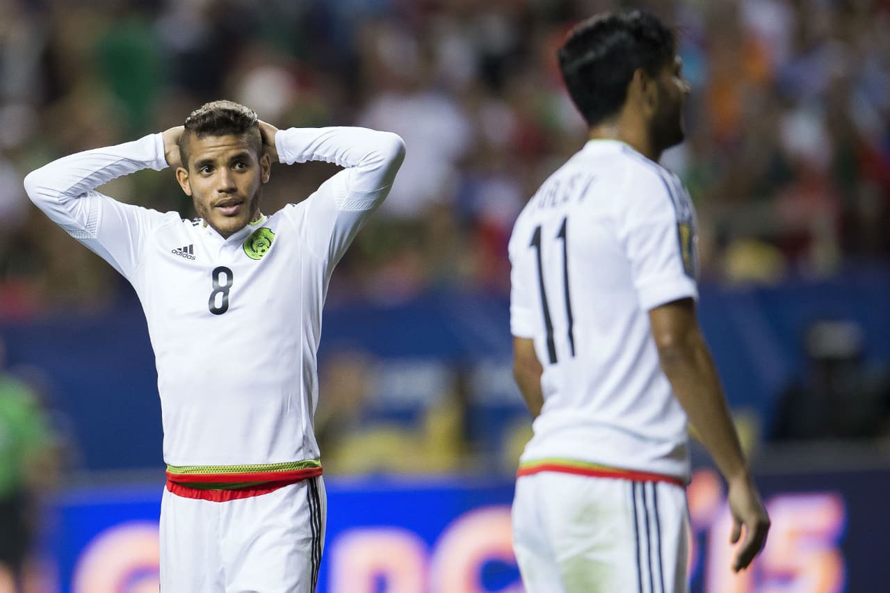 Nadie duda de su capacidad, pero
<b>Jonathan dos Santos</b> ha sido intermitente en el Tri. Declinó ir a Brasil 2014 y le costó trabajo tomar un lugar en la Selección Mexicana.
