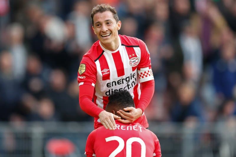 Andrés Guardado llegó a 100 juegos con el PSV 