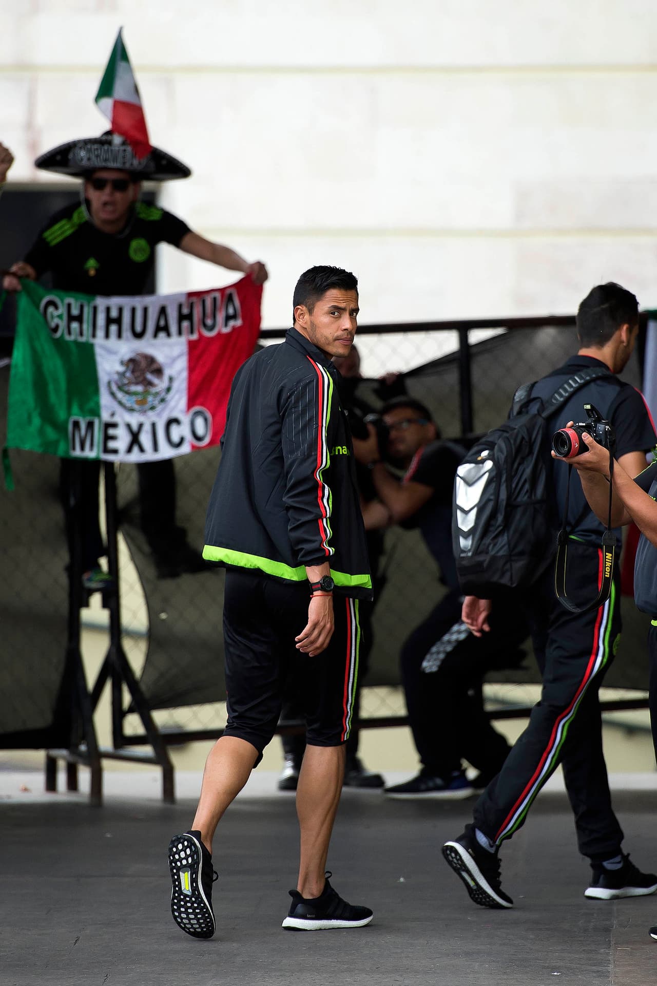 El Tri regresó a México confiando repetir victoria sobre Canadá ahora en el Azteca 