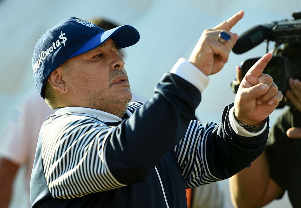 Gimnasia La Plata y Patronato empataron a un gol. Tercer empate del equipo de Diego Armando Maradona en este año.