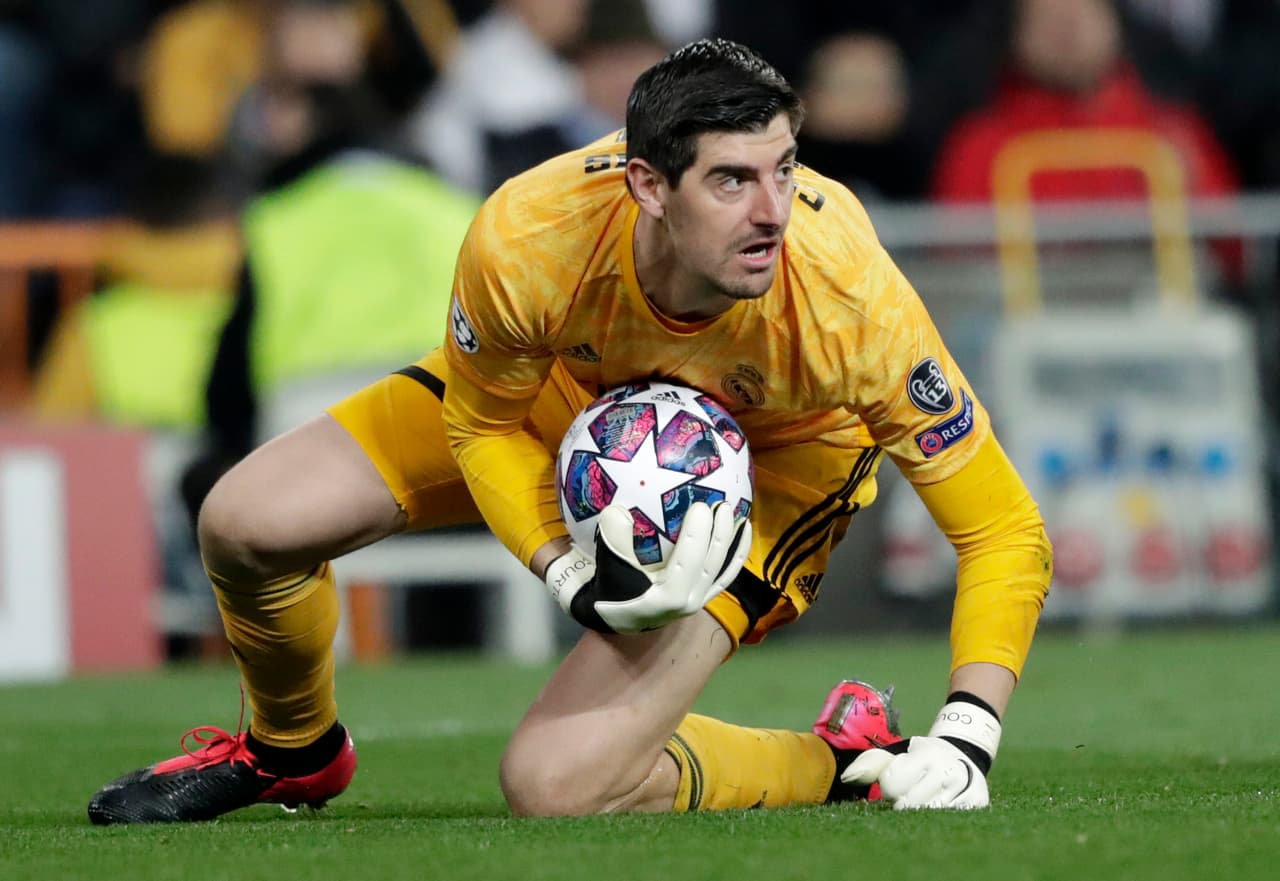 Danilo €31.5 millones. Se esperaba mucho de Danilo, pero el lateral derecho se apagó y no pudo competir con Carvajal. Terminó por irse al City de Guardiola, donde tampoco pasó mucho.