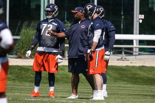 El asistente de los back defensivos, Sam Garnes (AP-NFL).