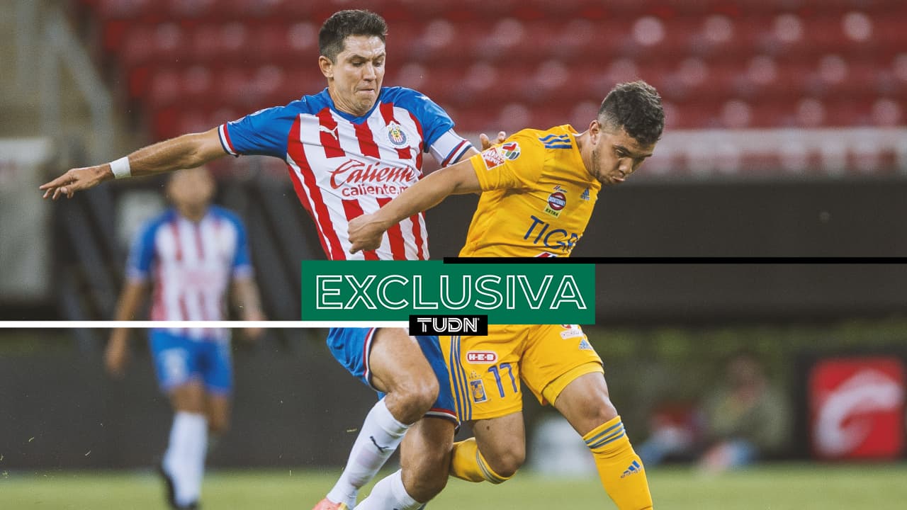 Conseguir el campeonato, la deuda de Chuy Molina con Chivas