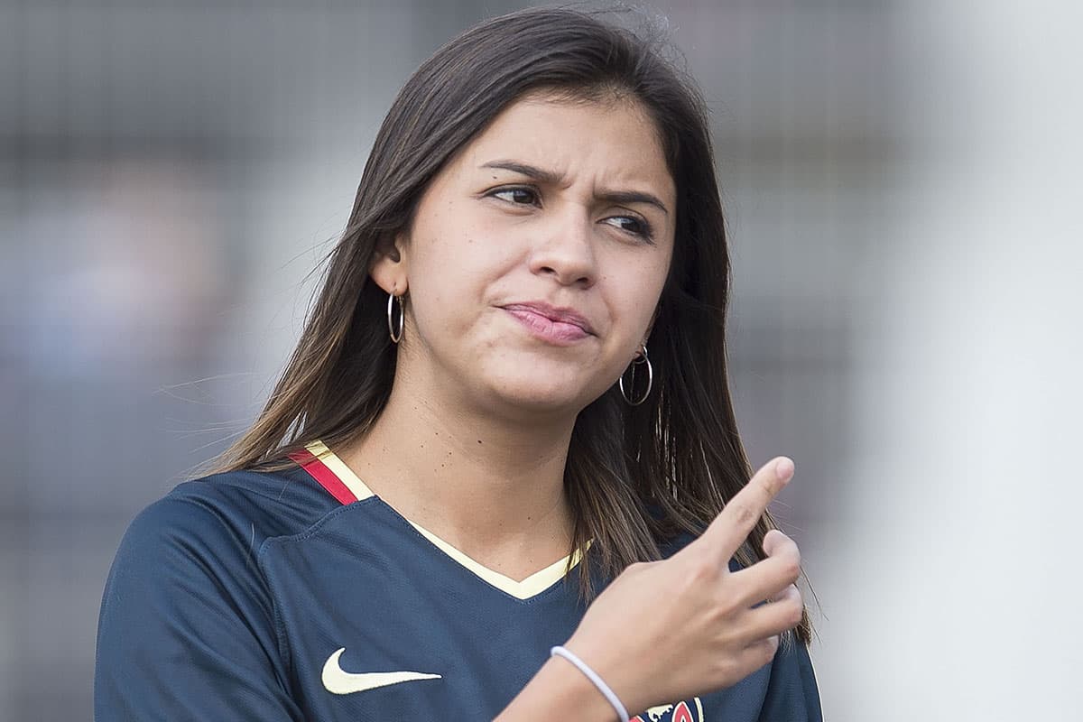Partido de Acción Durante el Partido America vs Pumas Correspondiente a la Jornada 7 del Apertura 218 de la Liga BBVA Bancomer MX realizado en el Estadio Azteca En la Foto: Partido de acción durante el partido América contra Pumas Correspondiente al Día 7 de la 218a Apertura de la Liga BBVA Bancomer MX celebrada en el Estadio Azteca En la foto: