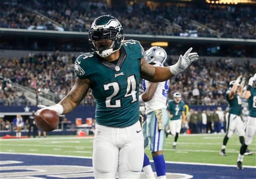 Drama en todo momento se vivió en el juego en que los Eagles derrotaron en tiempo extra a los Cowboys 33-27. Aquí las mejores tomas del duelo.