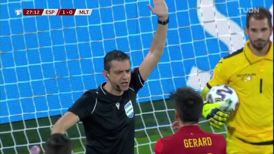 Tiro de esquina para Spain