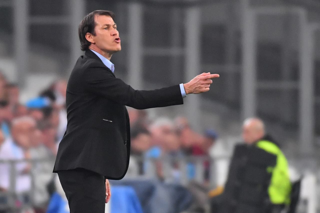 Rudi García, entrenador del Marsella, formó con Pelé, Sarr, Rami, Luiz Gustavo, Amavi, Lopez, Sanson, Thauvin, Payet, Ocampos y Mitroglou.