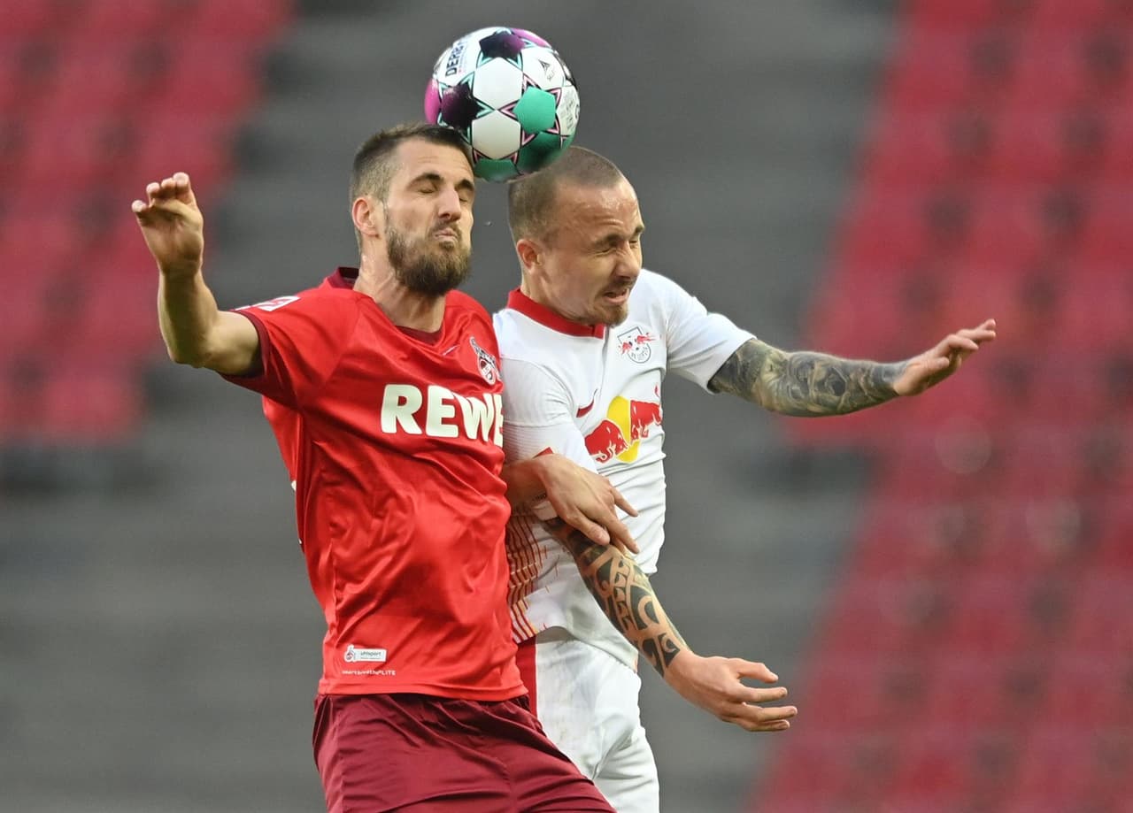 Colonia derrota al RB Leipzig 2-1 durante la Jornada 30 de la Bundesliga. Jonas Hector fue la estrella, pues marcó doblete y ayuda al no descenso a su equipo. Para los de Red Bull no fue buen resultado, pues el Bayern aumenta su ventaja sobre éste por el título de la temporada del futbol alemán.