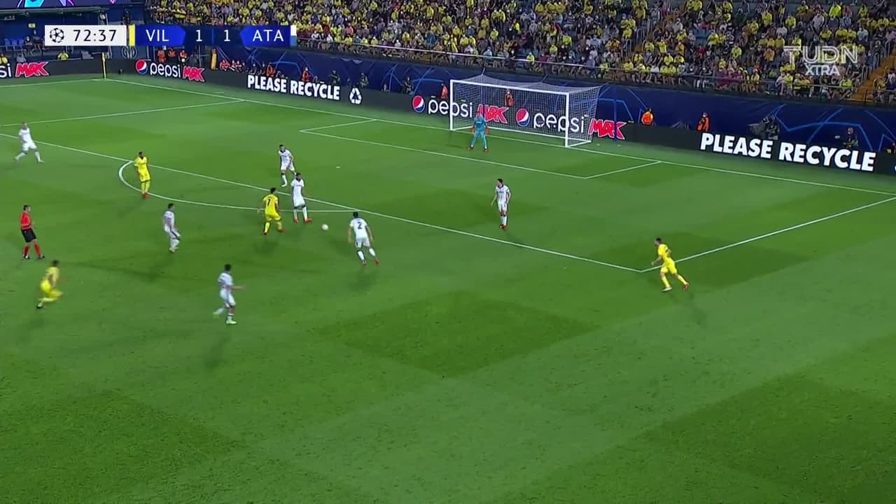 ¡GOL!  anota para Villarreal. Arnaut Groeneveld