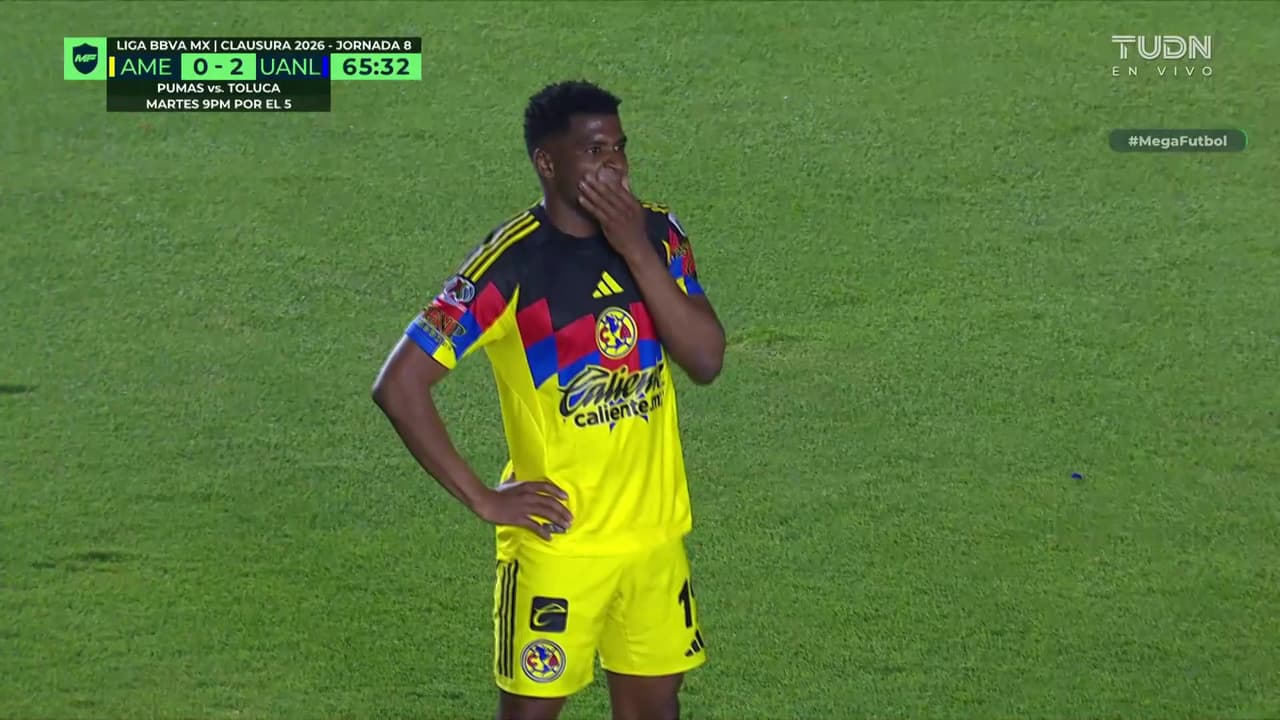 ¡Qué arquero! La atajada de Nahuel Guzmán al trallazo de Raúl Zúñiga