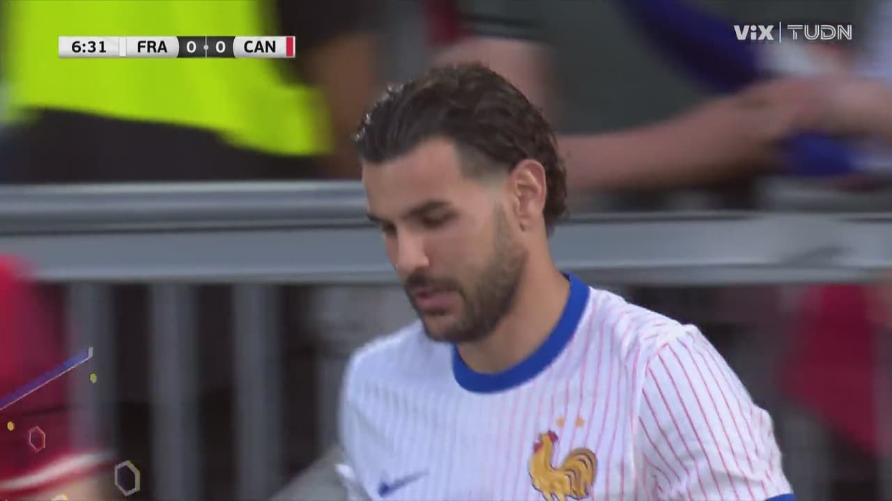 ¡Francia avisa primero en el arco de Canadá!