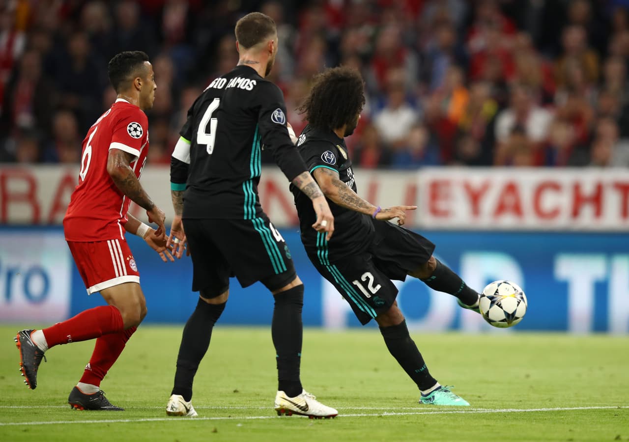 Marcelo respondió con un remate de fuera del área para poner el 1-1 a favor de Real Madrid al minuto 44 del primer tiempo.