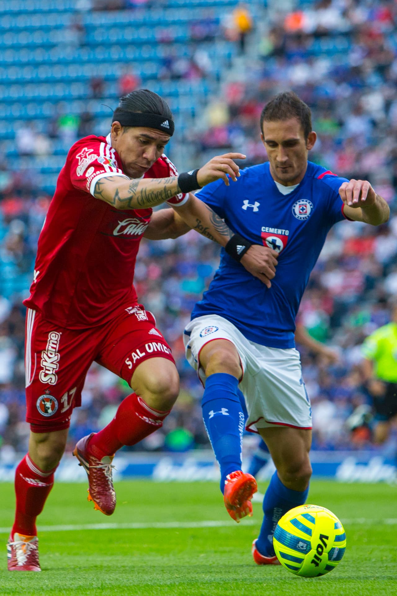 Emmanuel Loeschbor quiere mucho más que sólo la permanencia con Monarcas
