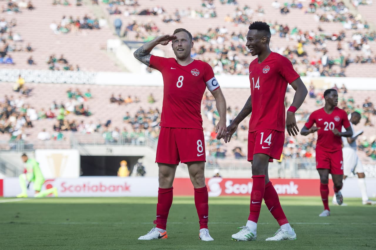 El capitán canadiense, Scott Arfield, cerró la cuenta para la escuadra norteamericana con su anotación al minuto 67.