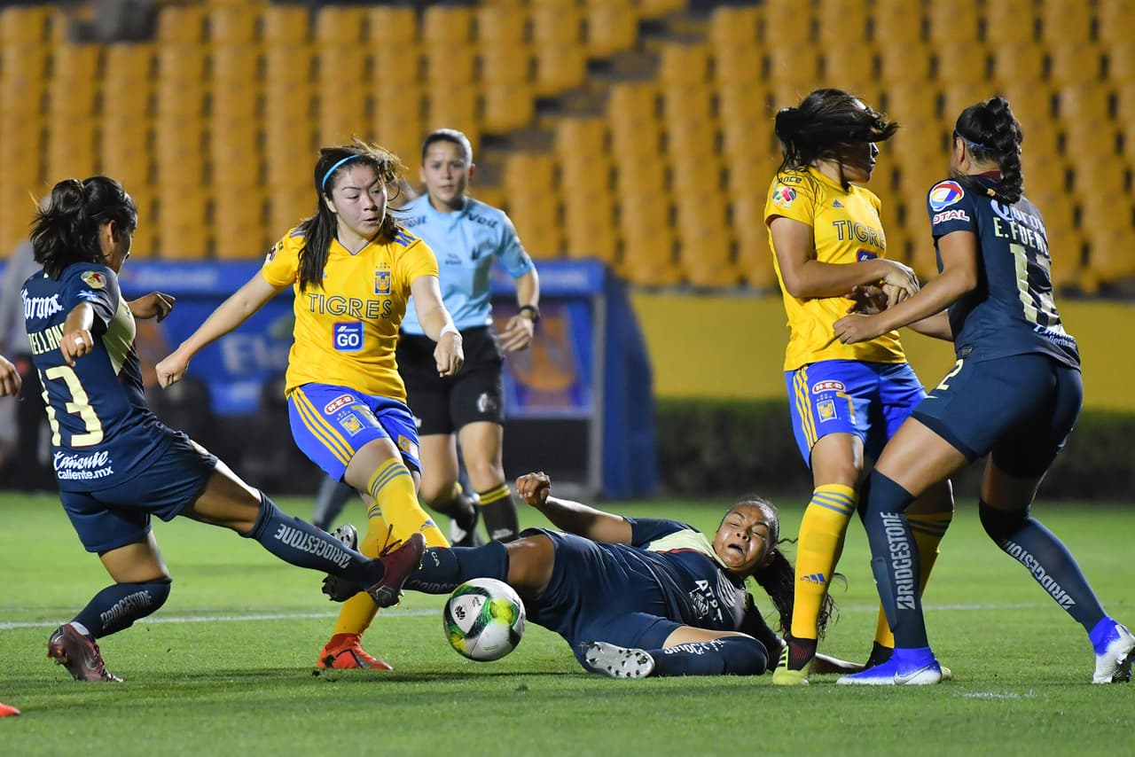 Katty Martínez, durante el juego de Ida de las semifinales del Clausura 2019 de la Liga MX Femenil.