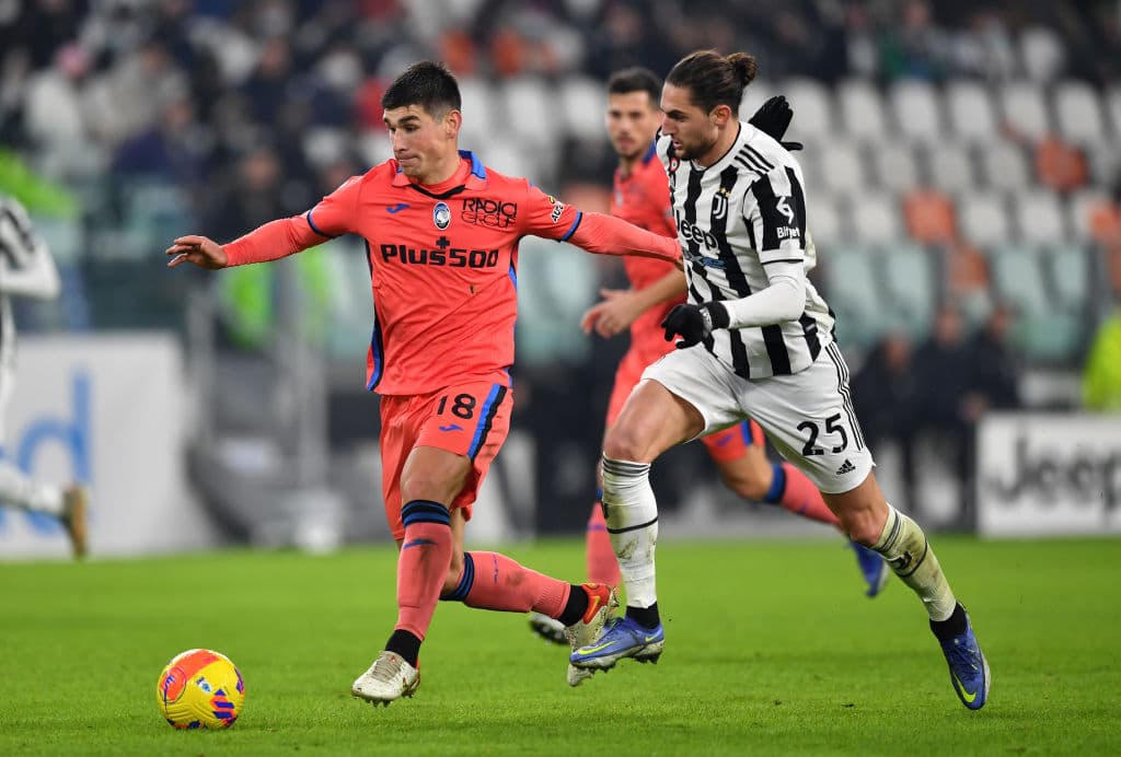 Empoli remonta en los últimos minutos y con dos goles al 87 y al 89, consiguen la victoria 2-1 sobre la Fiorentina, la Sampdoria no tiene problemas y le pega 3-1 al Hellas Verona y Atalanta soprende en Turín luego de que los visitante vencieran 0-1 a la Vecchia Signora.