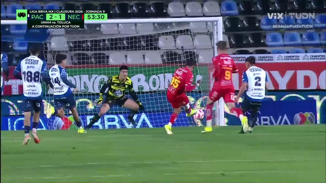 ¡Necaxa descuenta en el marcador! ¡Javier Ruiz mete a los Rayos en el partido!