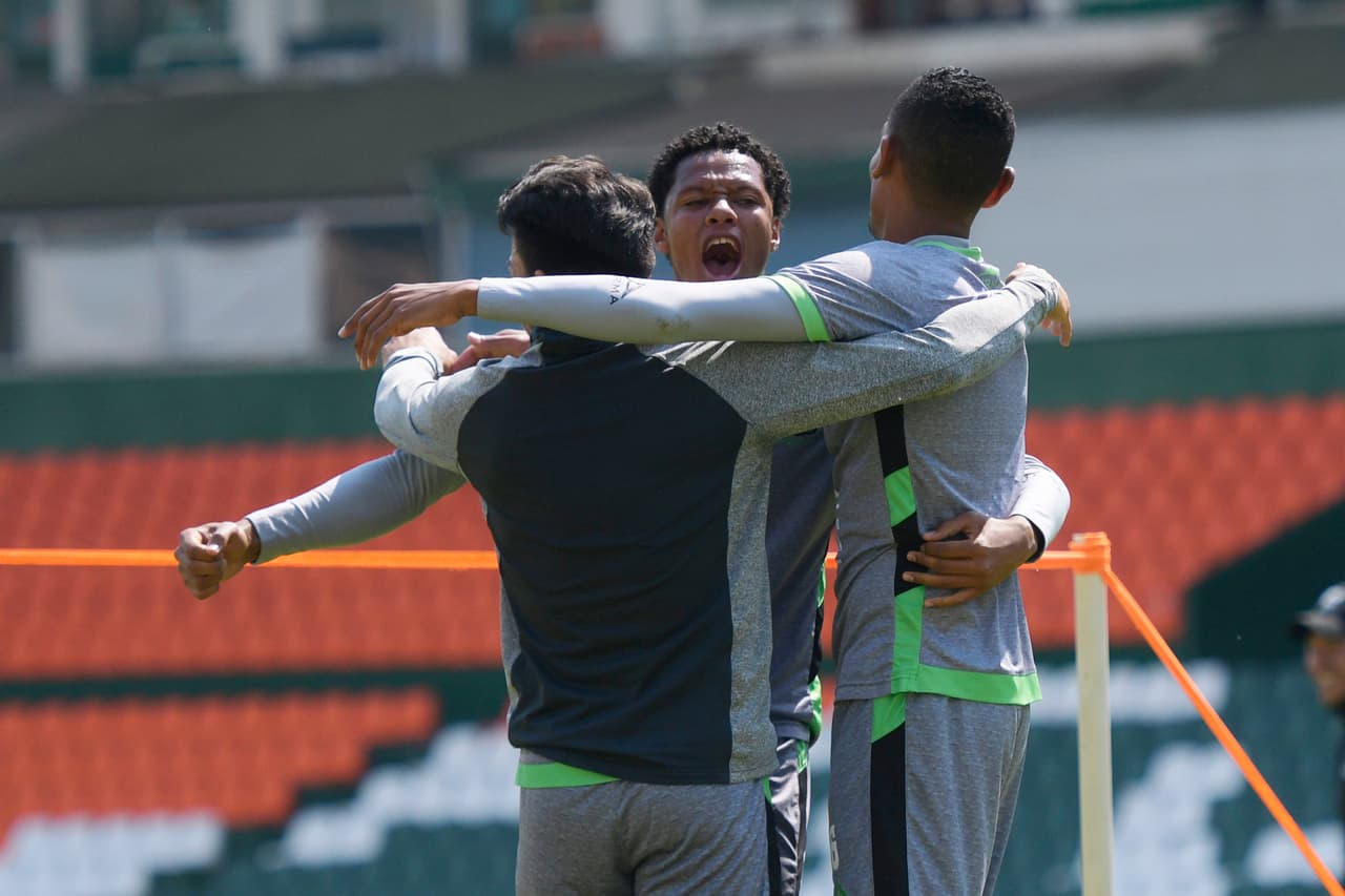 Los jugadores de León no se dejaron afectar por el aplazamiento del duelo contra América en la Semifinal del Clausura 2019 y entrenaron en el estadio de León, concentrados con la idea de llegar a la Final.