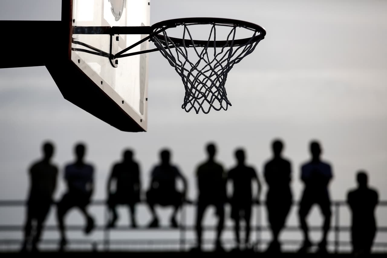 El básquetbol ya era un deporte popular en Grecia desde antes de la llegada de Antetokounmpo a la NBA, aunque desde el arribo y florecimiento de Giannis en la mejor liga de este deporte en el mundo, la popularidad del baloncesto en tierras helénicas ha ido al alza.