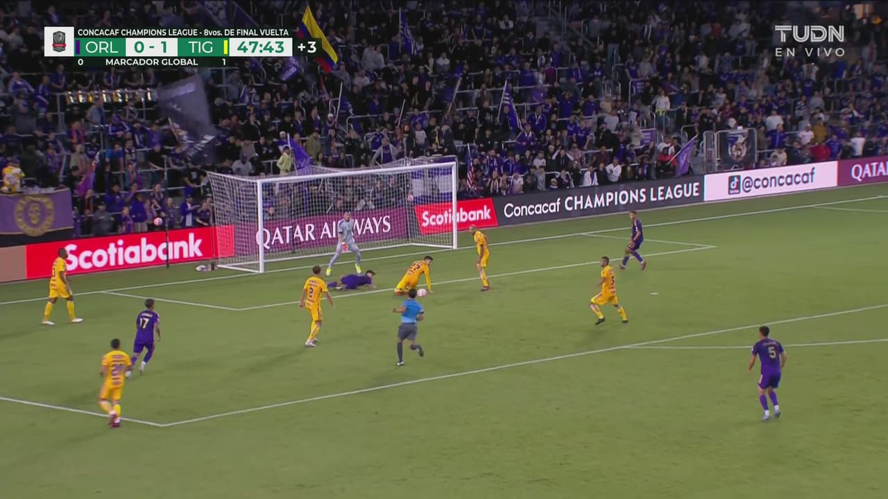 ¡Sale a las manos! Ramiro remata y Nahuel Guzmán detiene en la línea