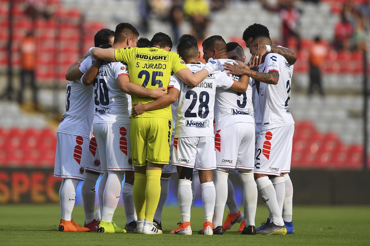 A seis derrotas consecutivas y 26 partidos sin ganar, se incrementó la mala racha del descendido Veracruz.