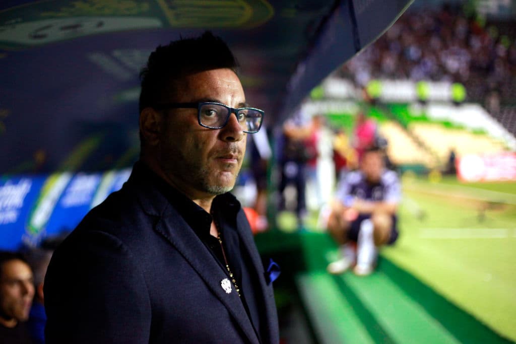 Para Mohamed la expulsión a Nico Sánchez determinó el partido