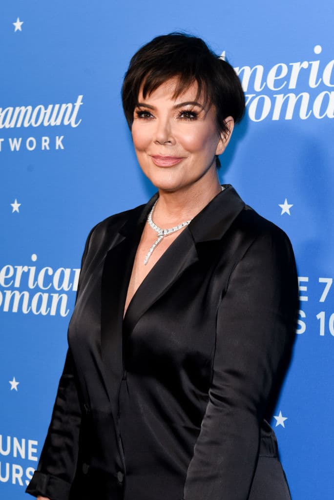 Kris también continuará con la compañía, no olvidemos que Kris y Kylie lanzaron Kylie Cosmetics.
<br>