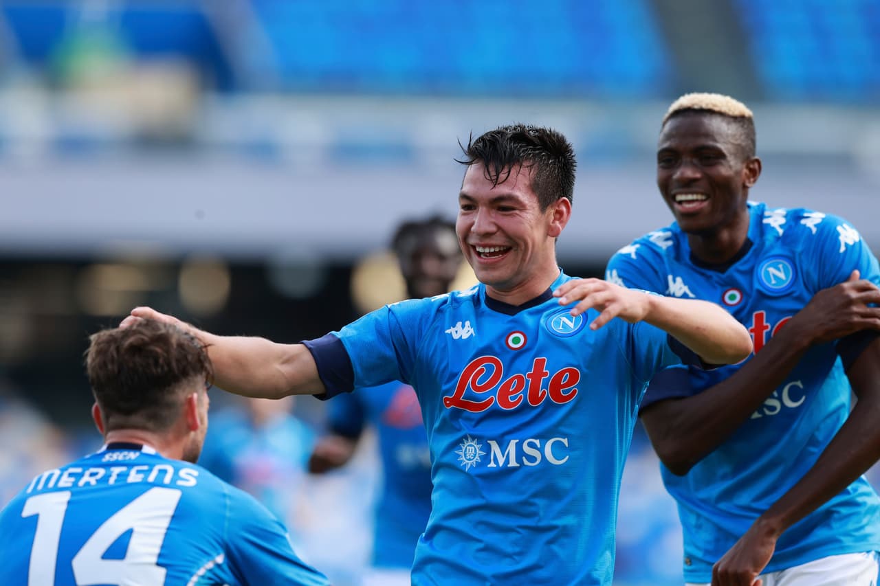 Con dos del Chucky, Napoli goleó al Atalanta en la Serie A | El mexicano marcó su doblete más rápido y llegó a nueve en su travesía por Europa. | El mexicano marcó los primeros dos goles del partido (23’, 27’) y Matteo Politano (30’) hizo el tercero. Osimhen (43’) anotó el cuarto para los de Gattuso y Lammers (69’) descontaba, pero era demasiado tarde. Napoli tendrá actividad a media semana ante el AZ en la Europa League; Atalanta se medirá al Midtjylland en la Champions.