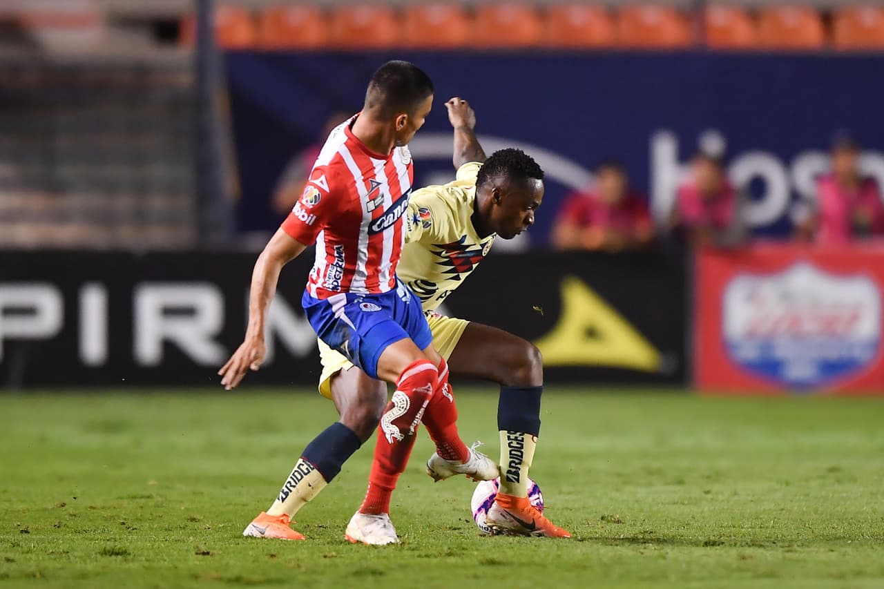 Con gol de Roger Martínez al minuto 51 el América consgue los tres puntos.